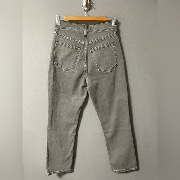 NWT Abercrombie & Fitch Curve Love Ultra High Rise Ankle Straight Jean. Size 26 - Picture 6 of 10